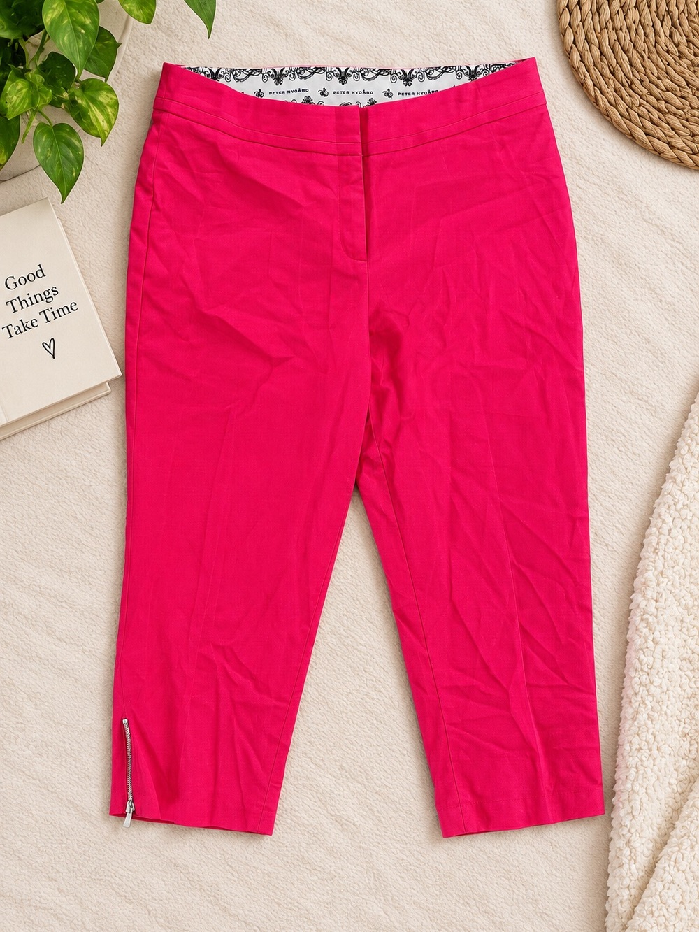 Peter Nygård Women’s Size 16 Hot Pink Stretch Capri Pants Ankle Zip